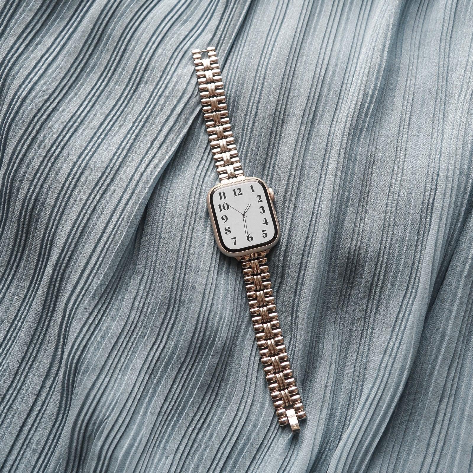apple watch with formal dress How to Wear an Apple Watch with a Suit
