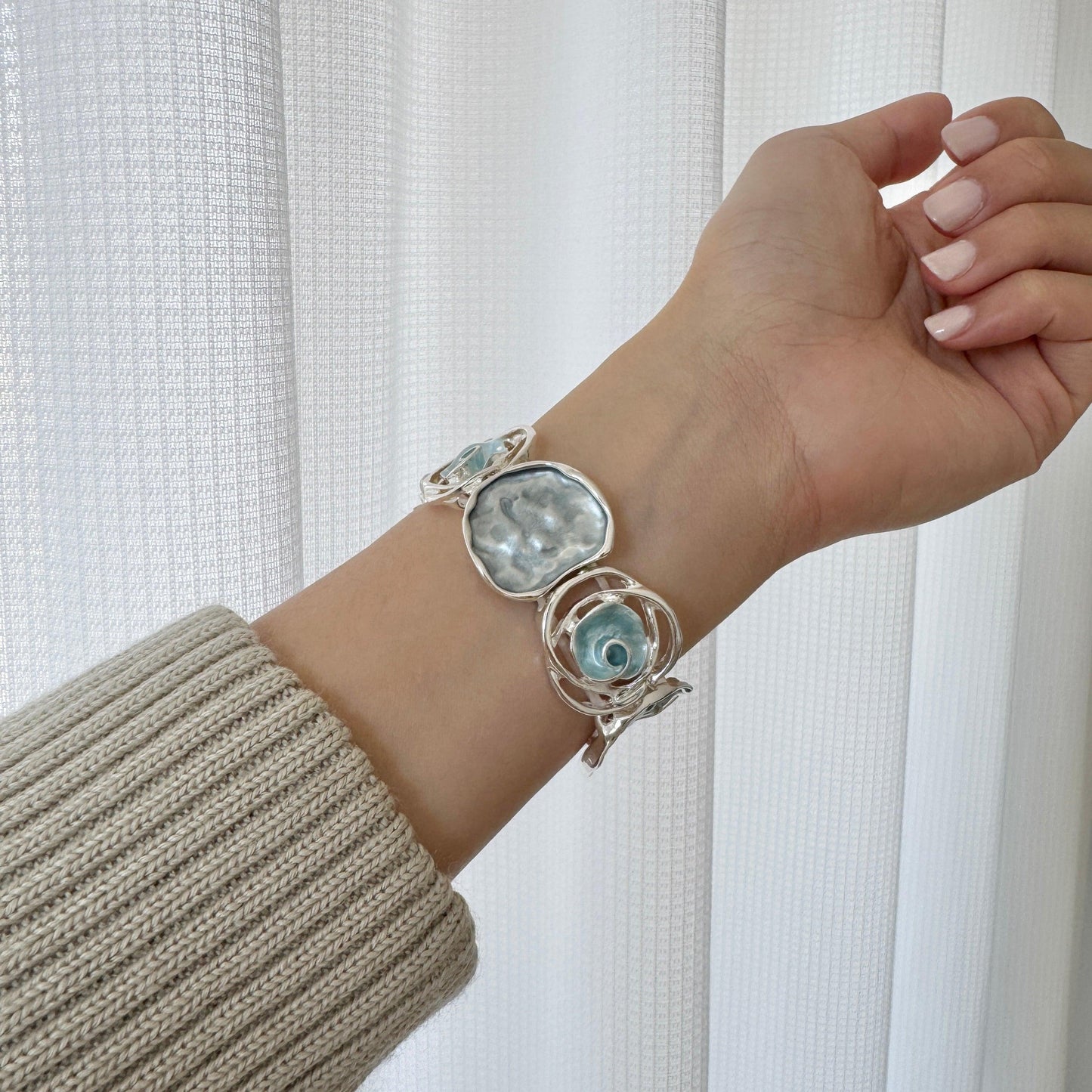 Rosette Apple Watch Bracelet - Ocean Blue 6