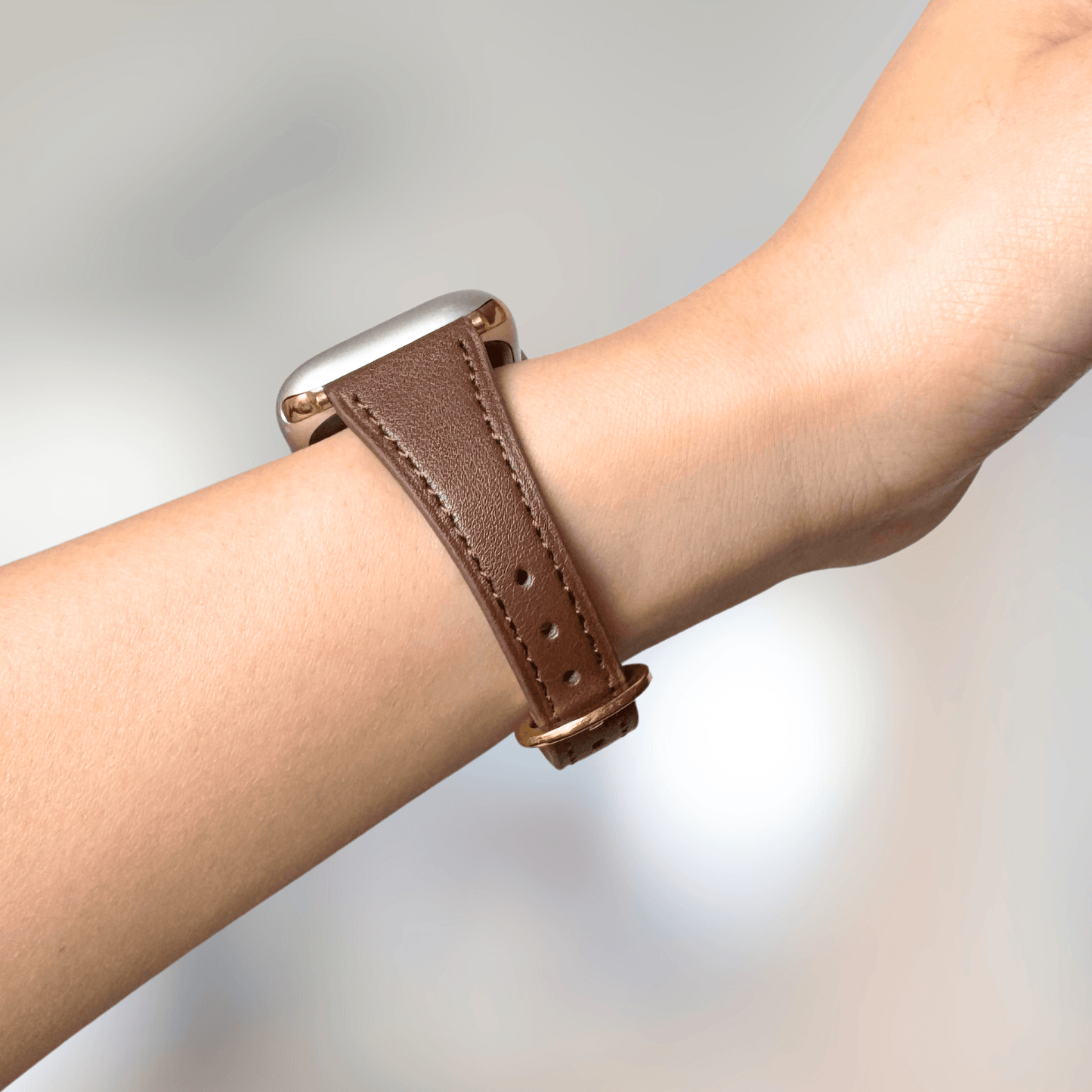 Slim Horseshoe Leather Apple Watch Strap - Brown