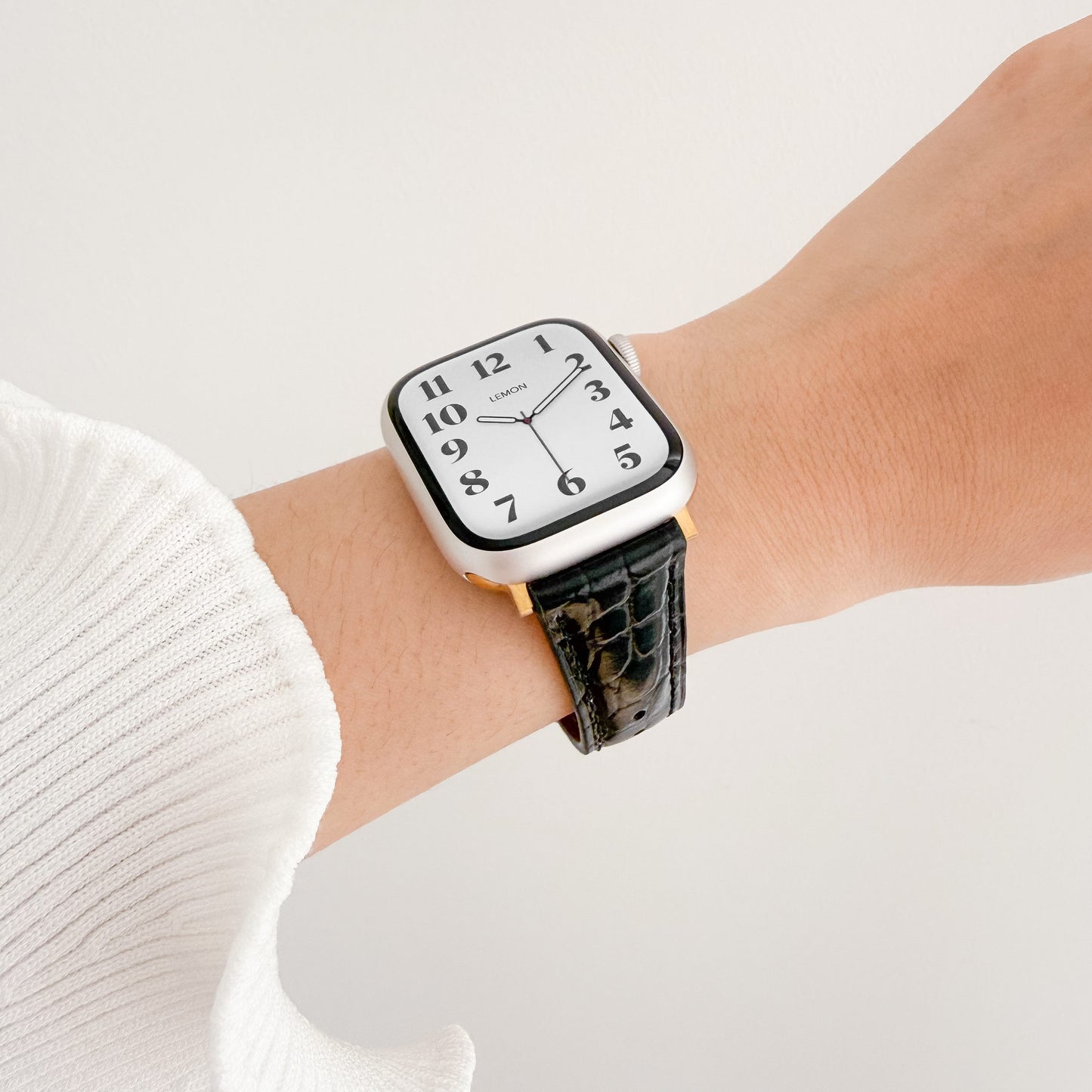 Alligator Apple Watch Strap - Black