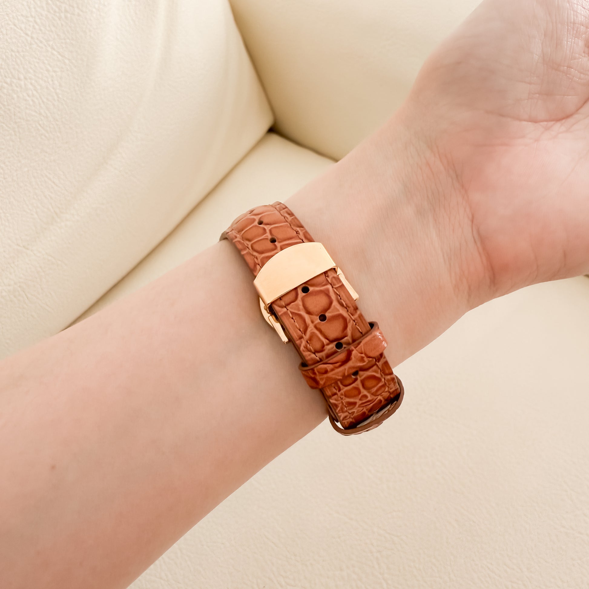AlligatorLeatherAppleWatchStrap-Brown 134