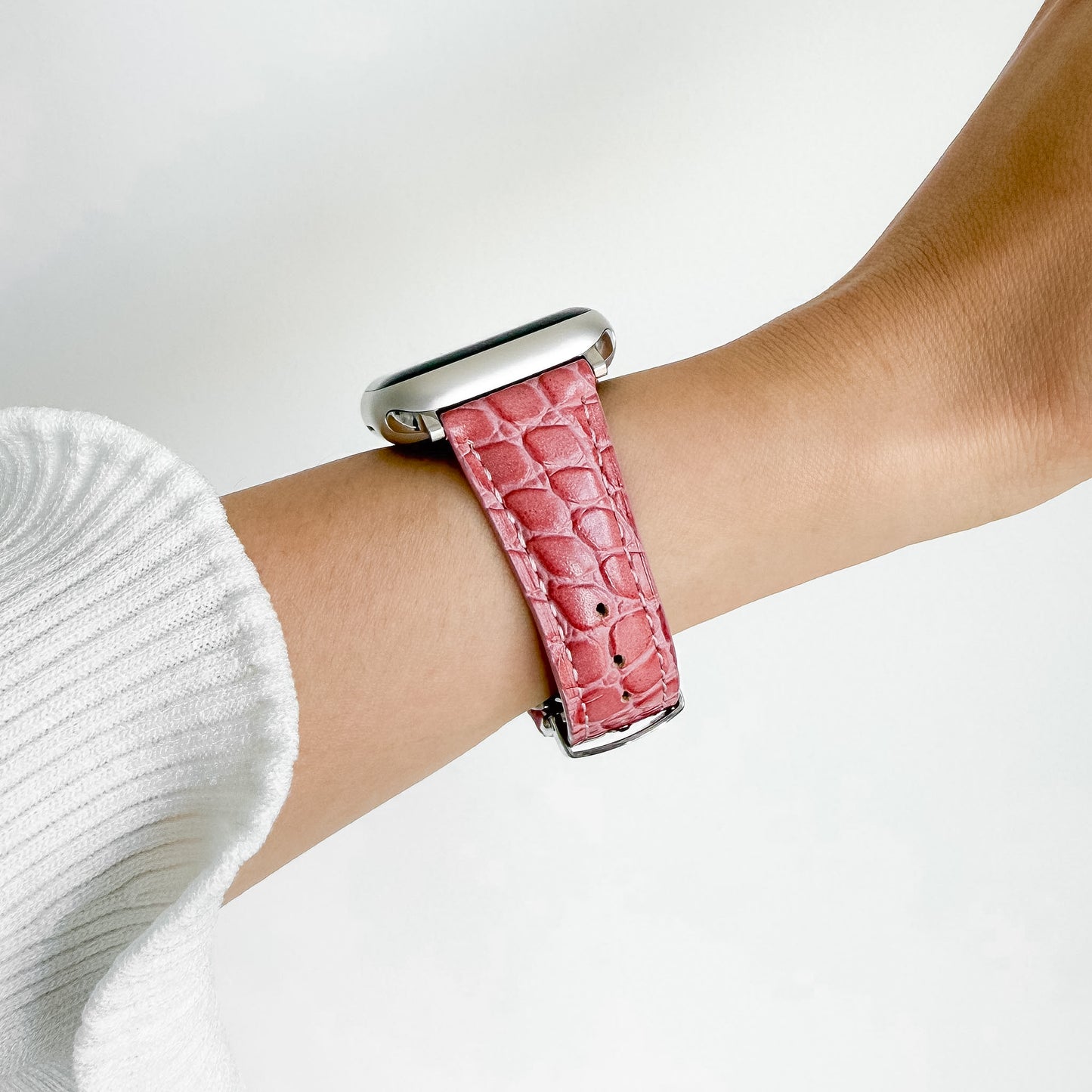 Alligator Leather Apple Watch Strap - Sand Pink