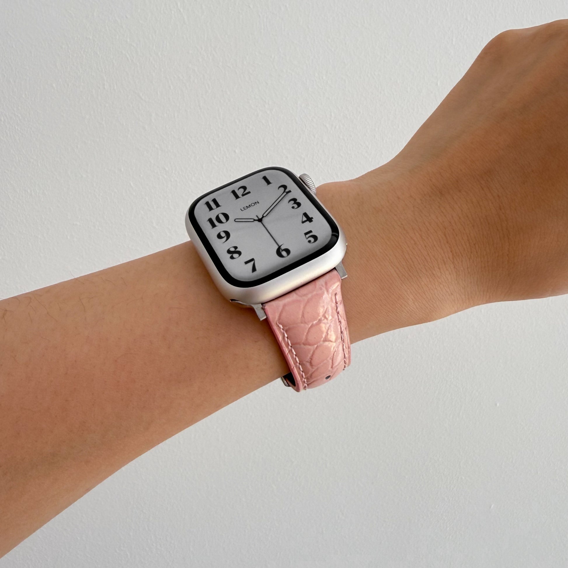 Alligator Leather Apple Watch Strap - Pink 3