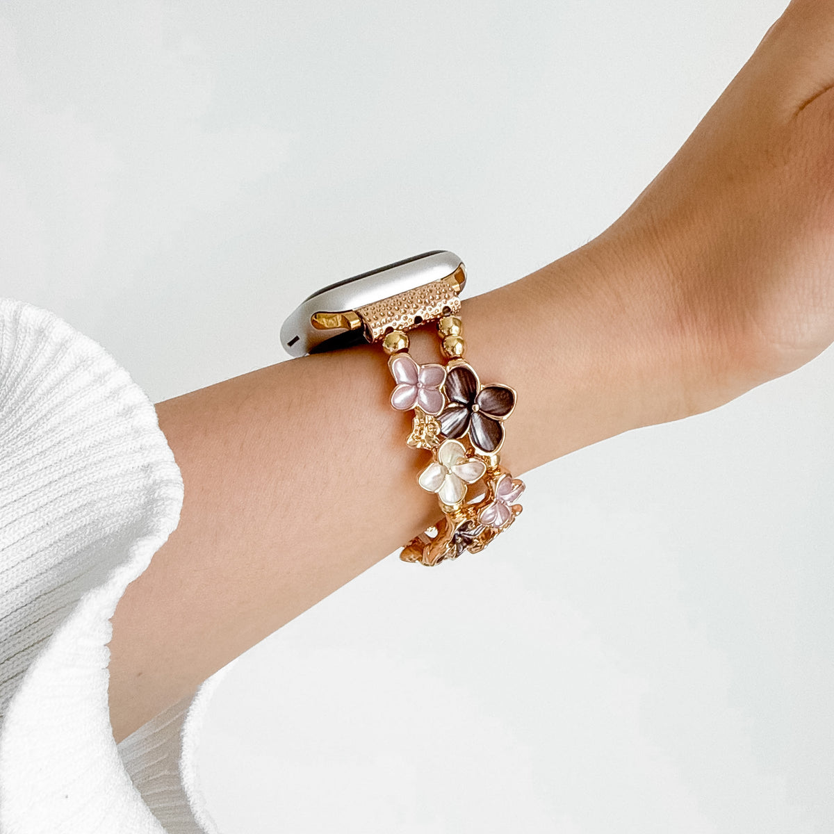 Bloom Apple Watch Bracelet in Brown detail view