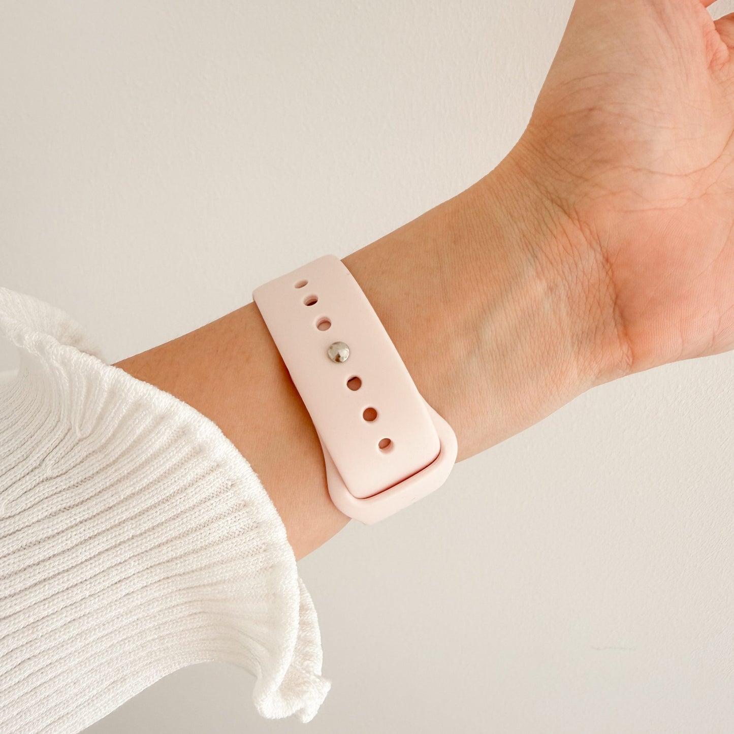 Classic Silicone Apple Watch Band - Light Pink