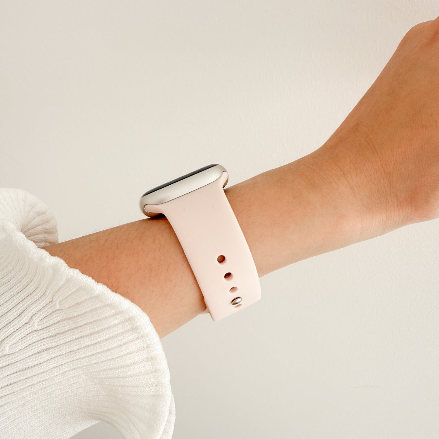 Classic Silicone Apple Watch Band - Light Pink