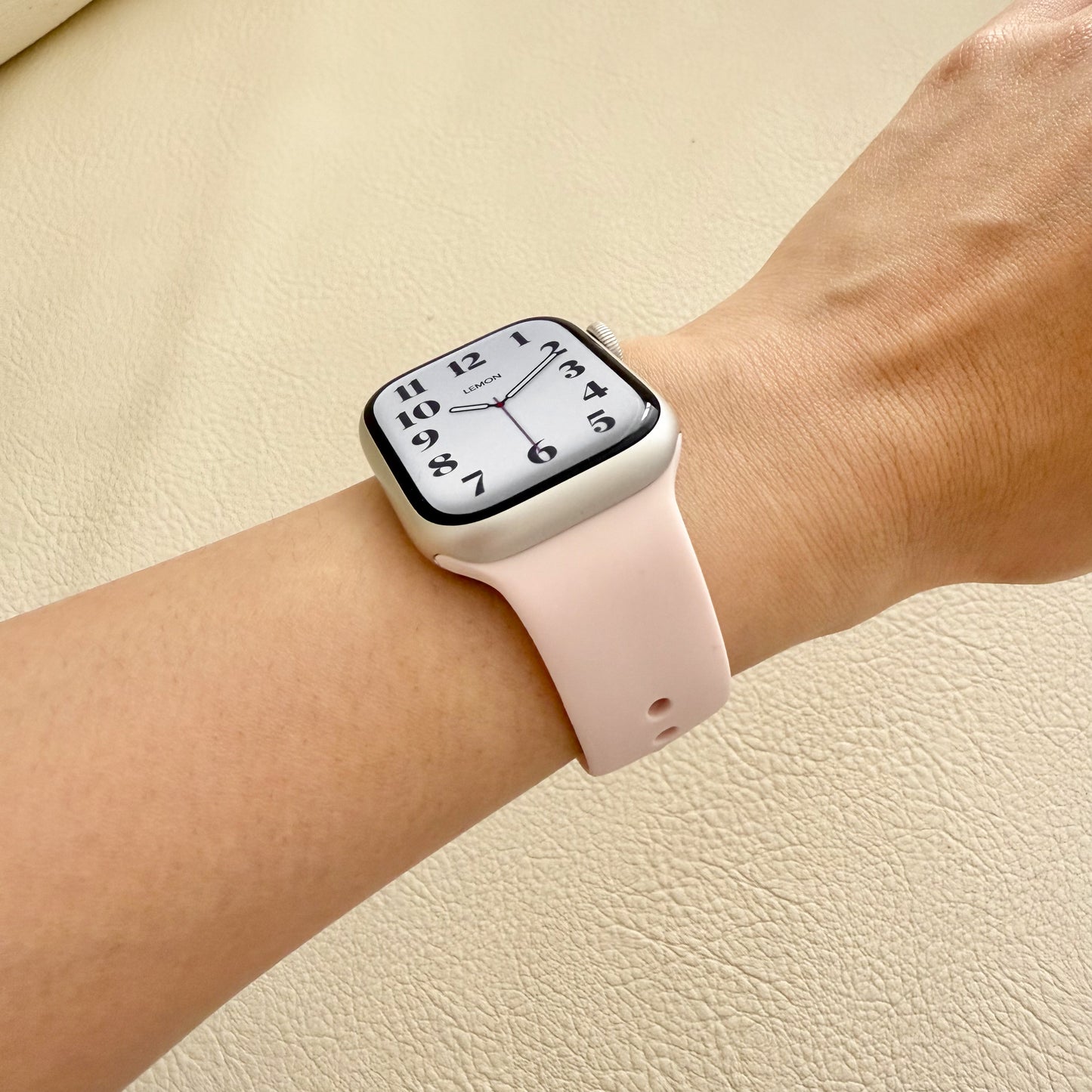 Classic Rubber Knob Apple Watch Band - Pink 432