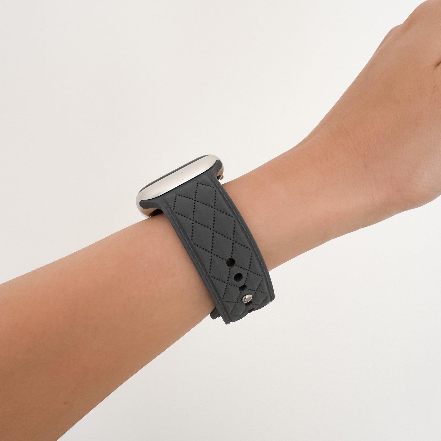 Lattice Silicone Apple Watch Band - Grey