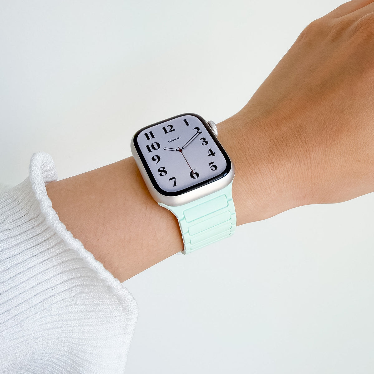 Oyster Magnetic Apple Watch Loop - Mint