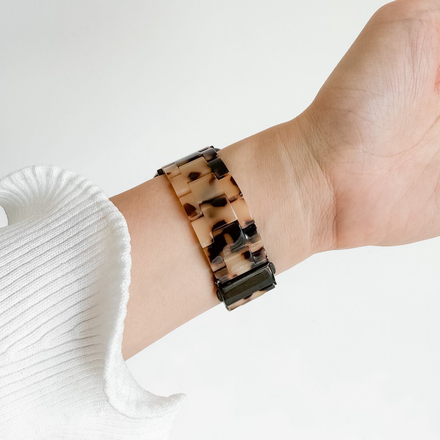 Polly Resin Apple Watch Band - Ivory Tortoiseshell