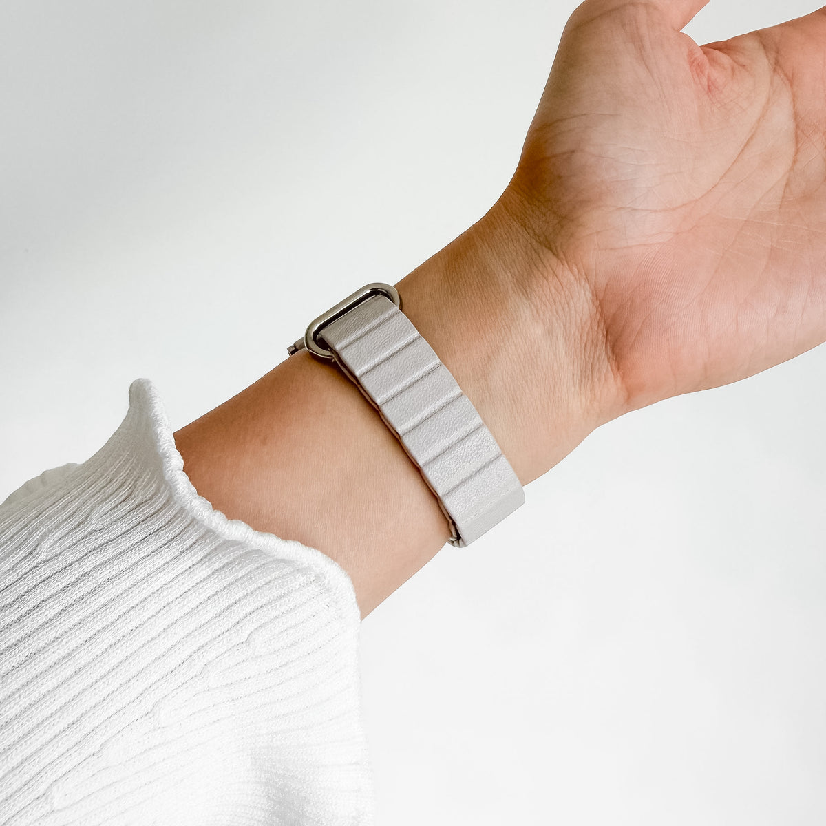Slim Snap Loop Apple Watch Band - Starlight