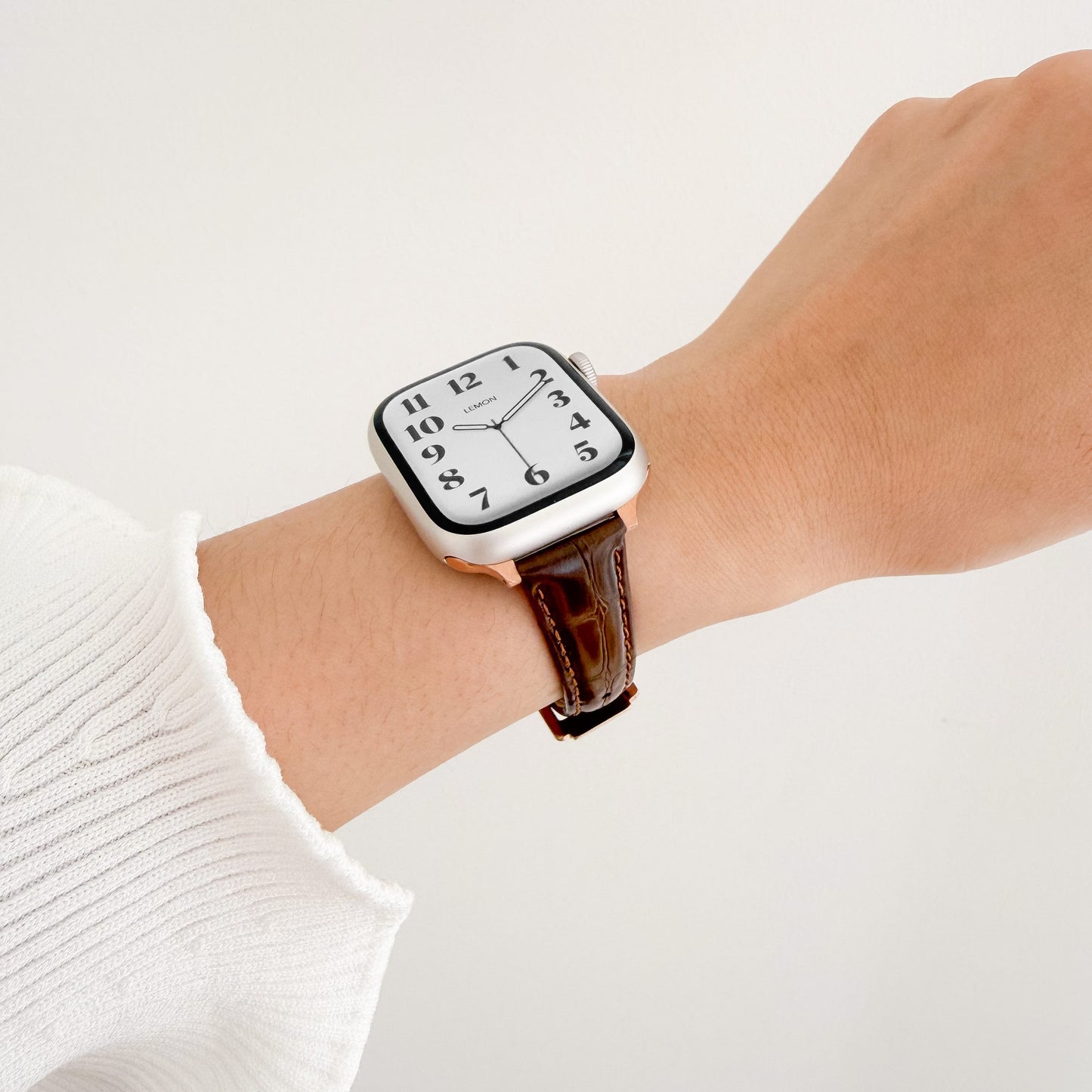 Slim Urban Leather Apple Watch Strap - Brown