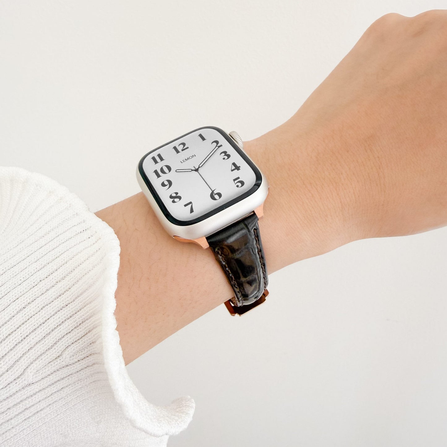 オールigatorレザーApple Watchストラップ - スターライト
