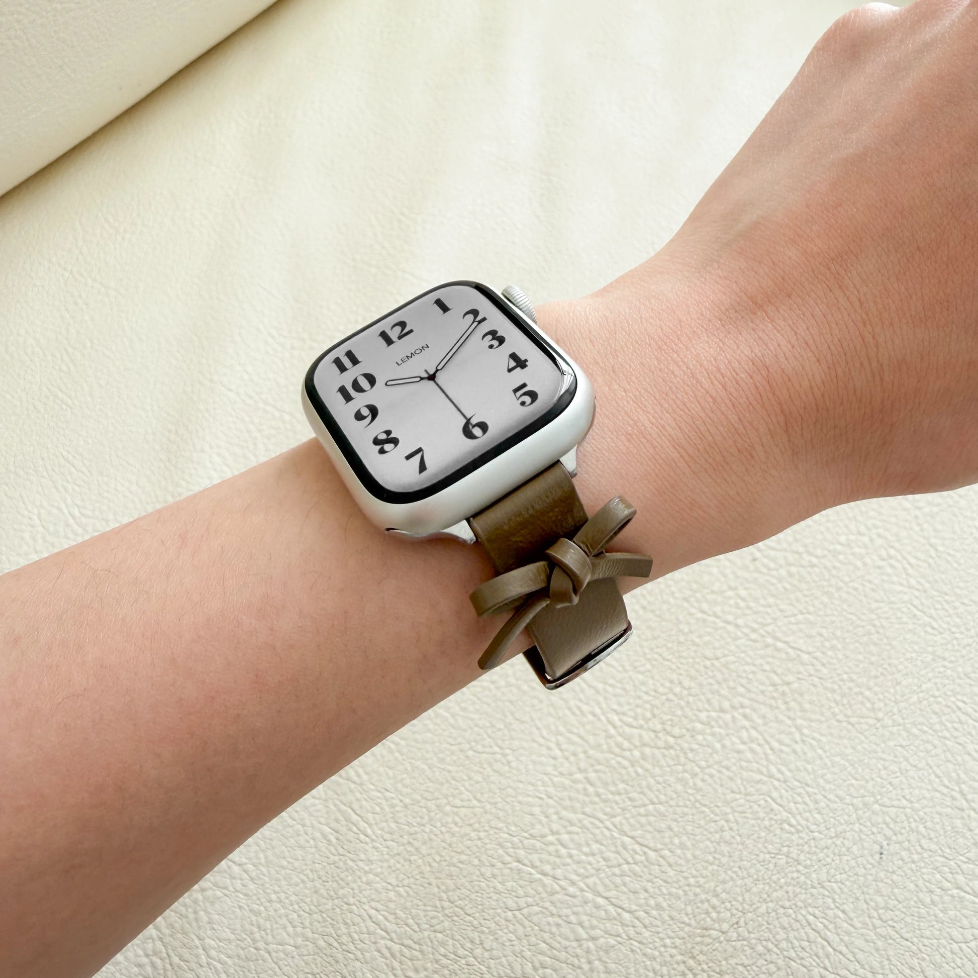 Slim Coquette Bow Leather Apple Watch Strap - Brown 5