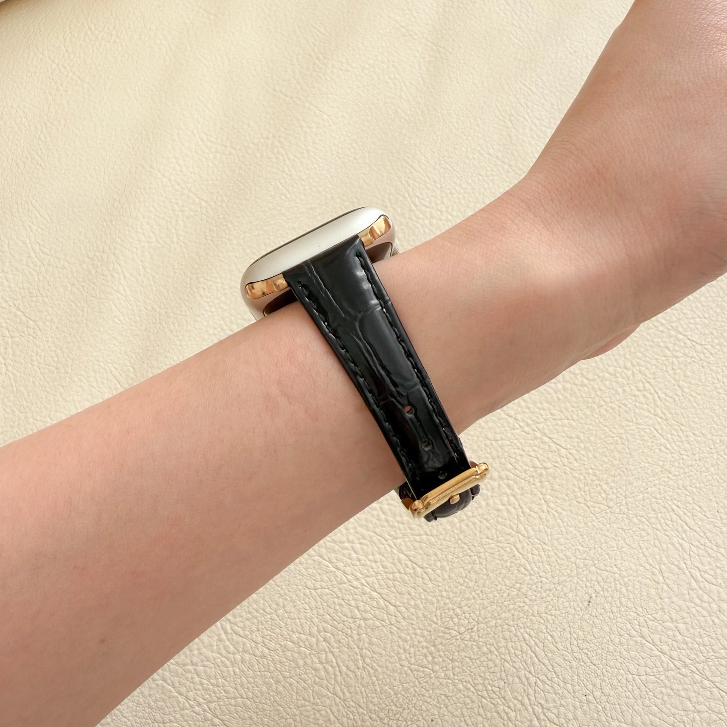 Slim Urban Leather Apple Watch Strap - Black3131