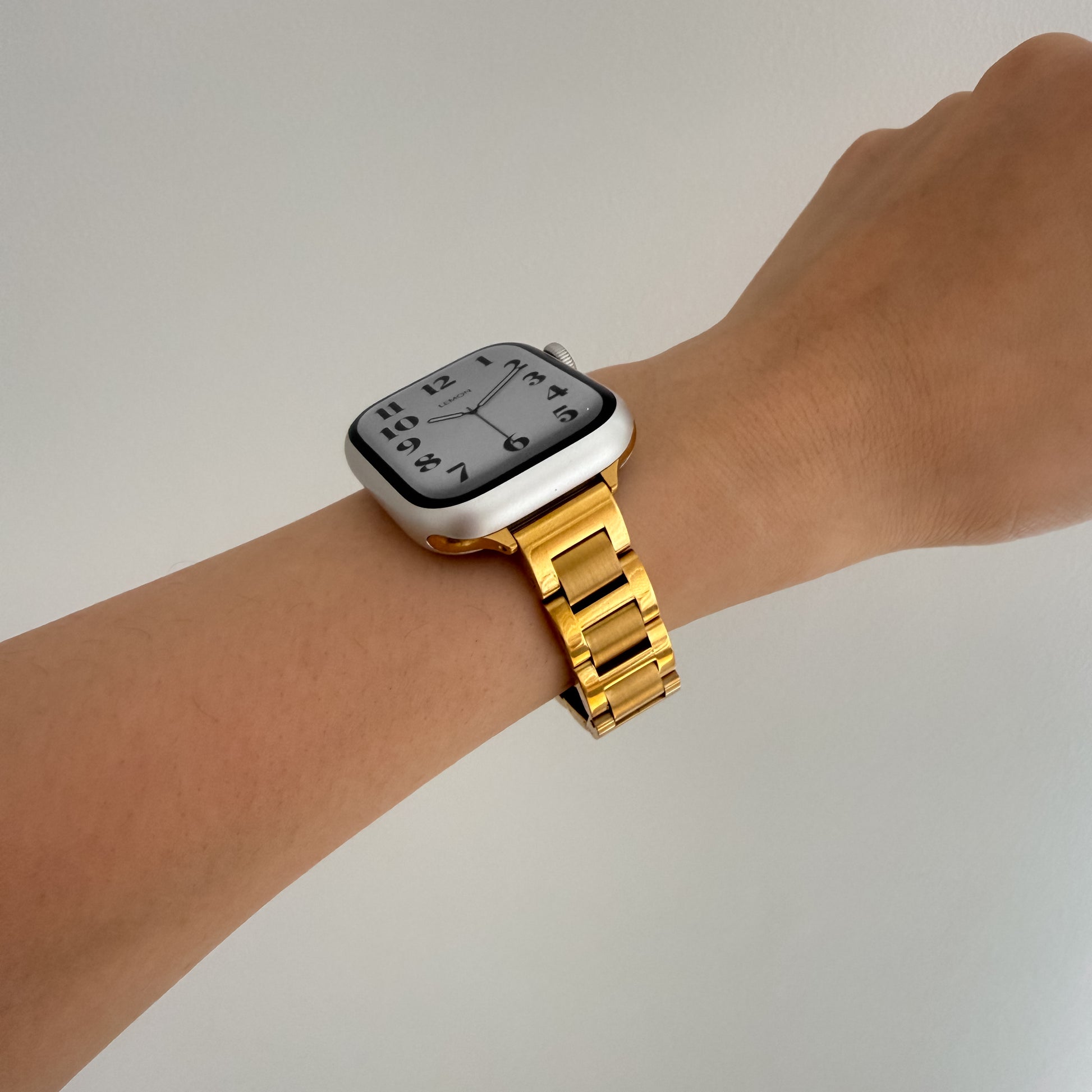 (St-Steel) Flat link Apple Watch Strap - Gold 2