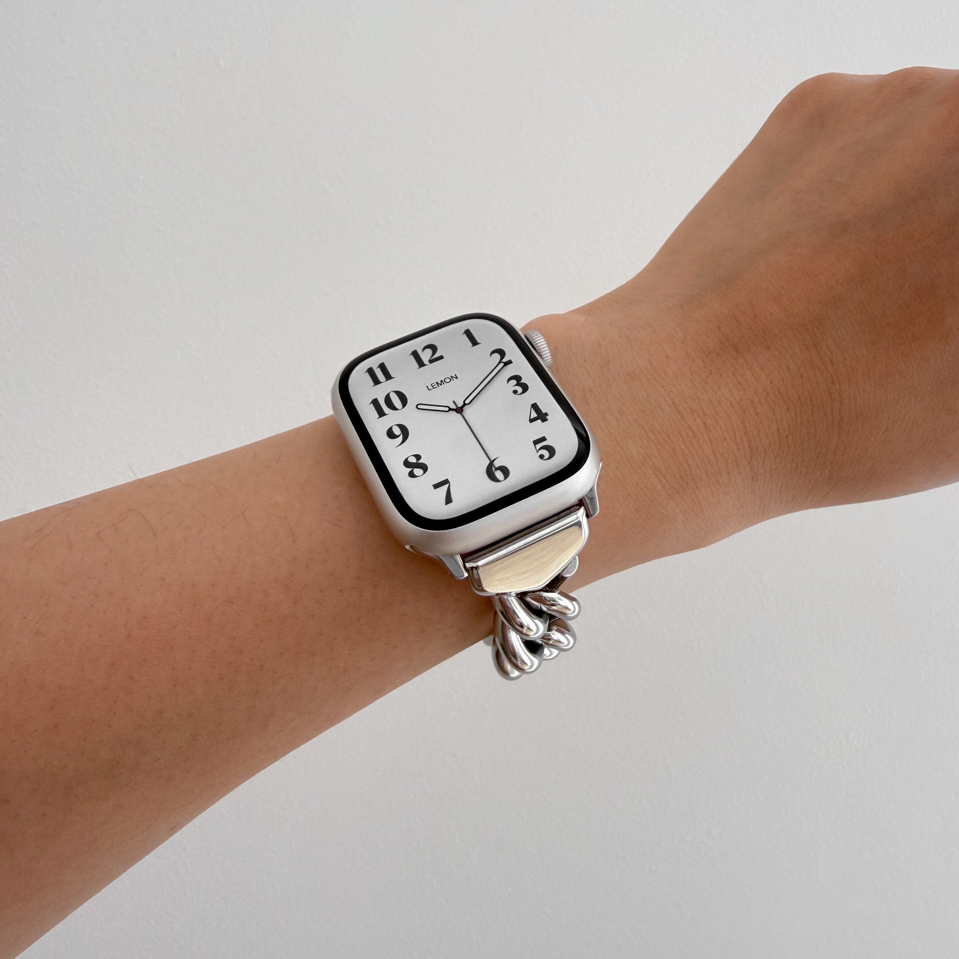 (St-Steel) Slim Timeless Apple Watch Bracelet - Silver 