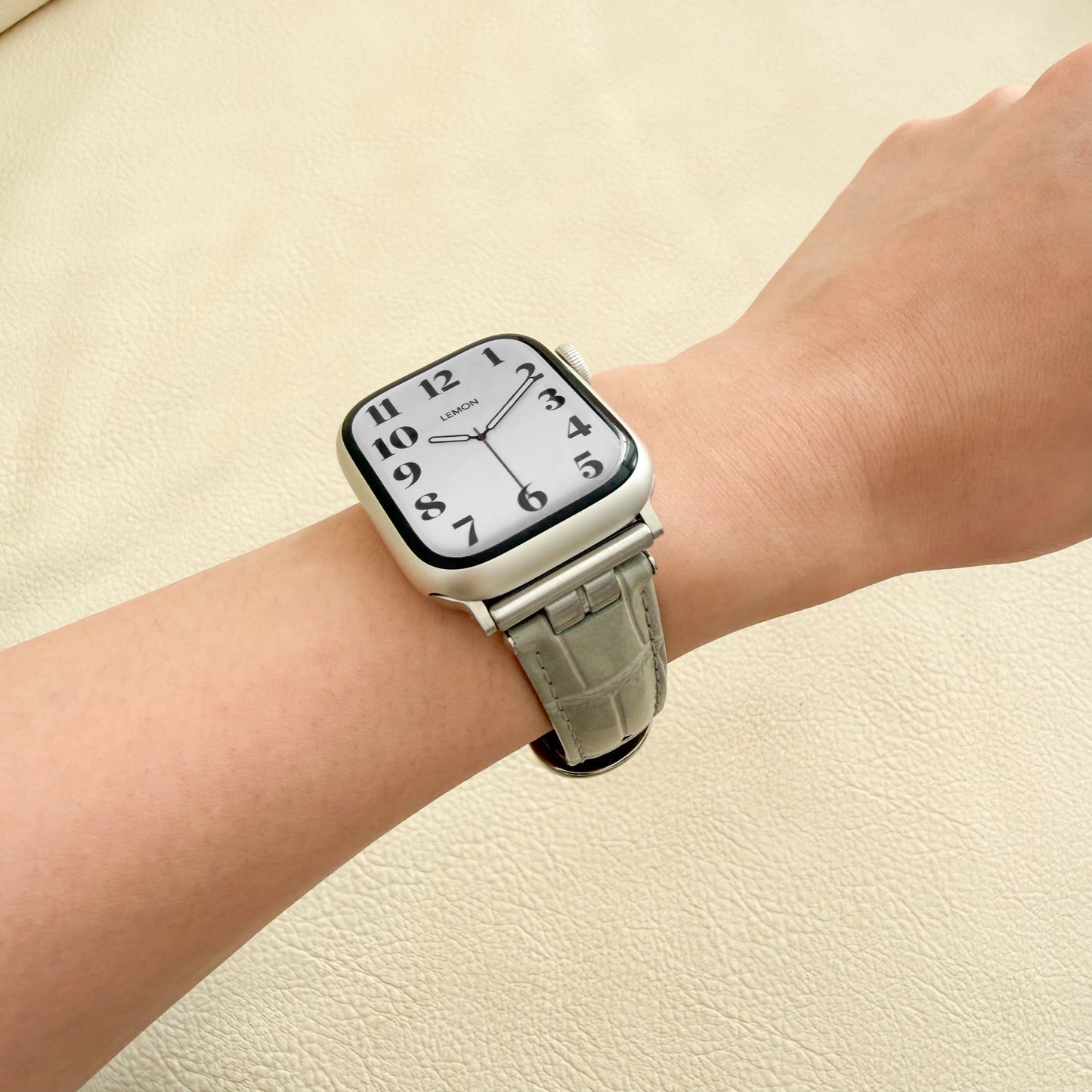 Urban Leather Apple Watch Strap - Grey 2