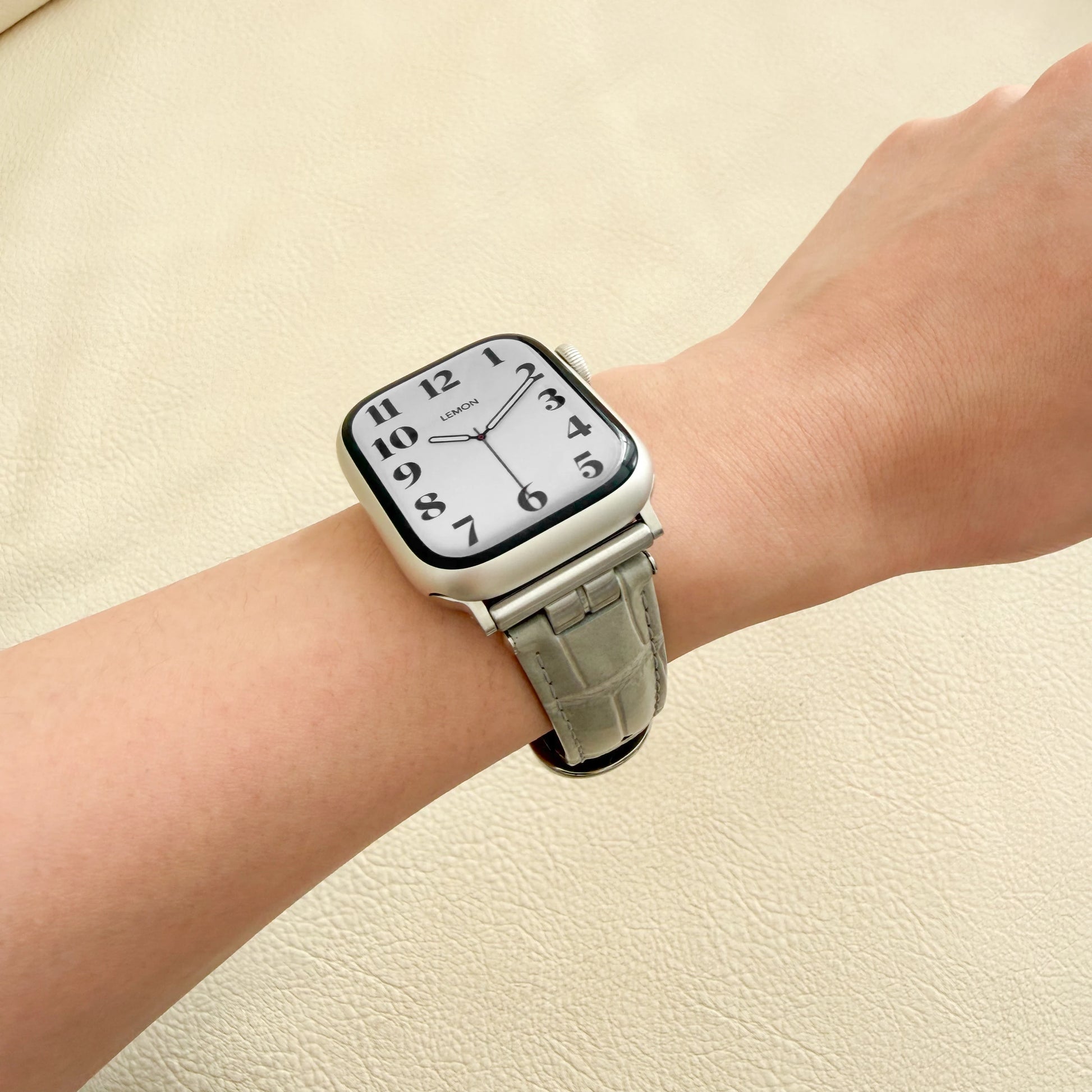 Urban Leather Apple Watch Strap - Grey 2