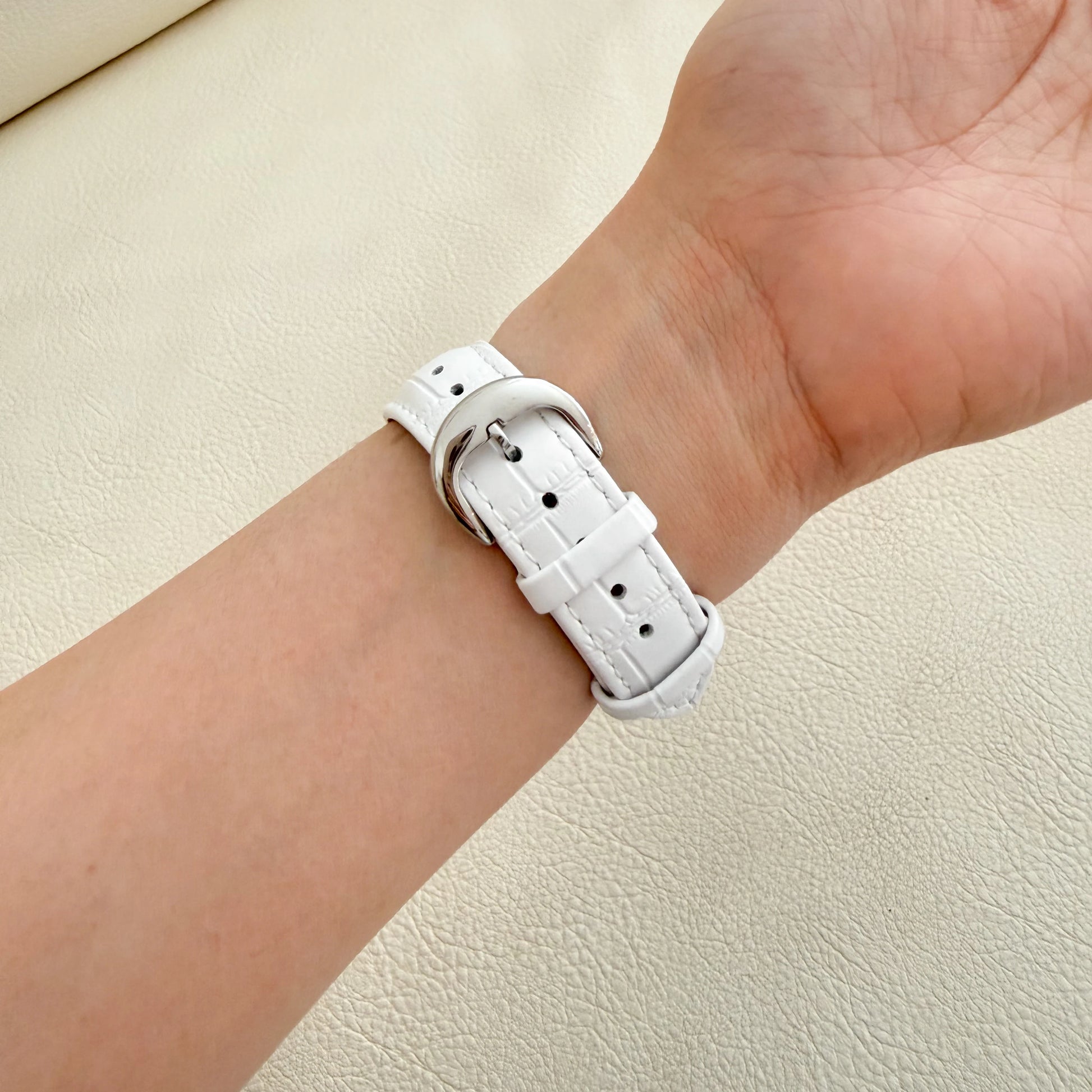 Urban Leather Apple Watch Strap - White 2