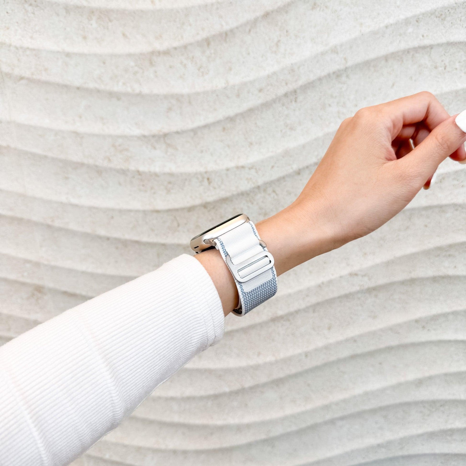 Mountain Nylon Apple Watch Band - White & Blue