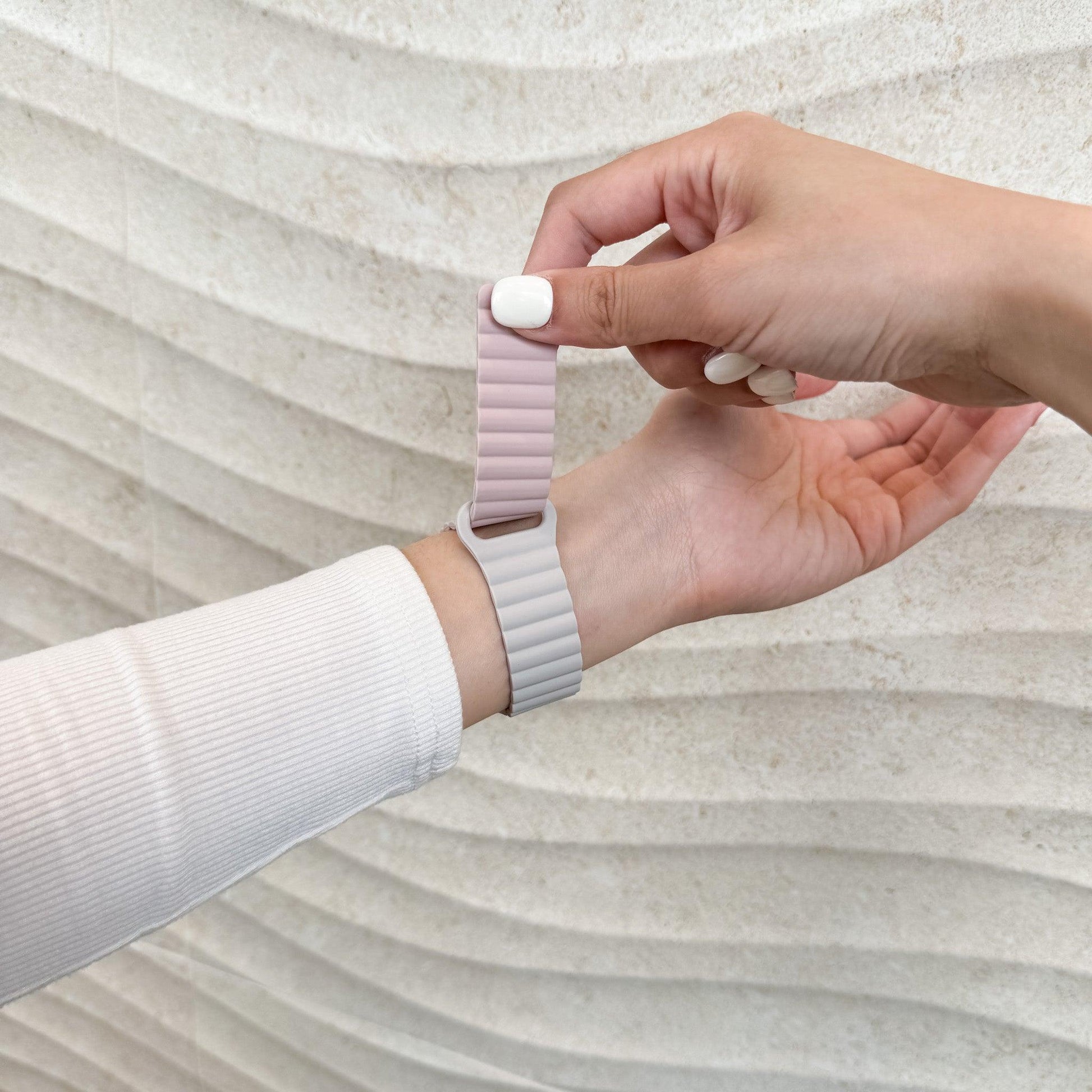 Snap Rubber Apple Watch Band - Starlight & Pink